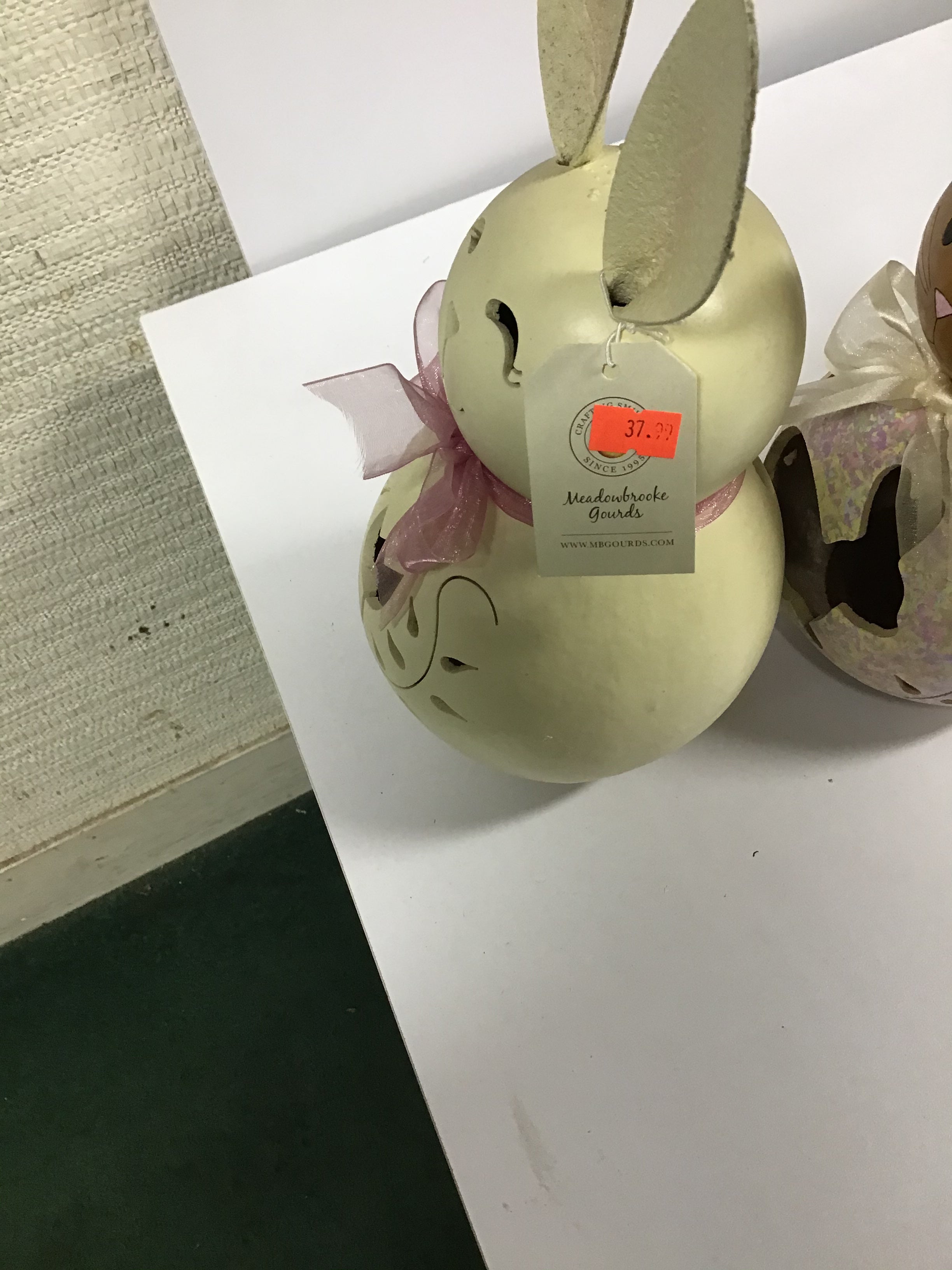 Meadow Gourd (with amber light)