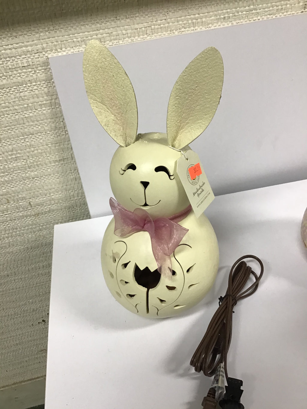 Meadow Gourd (with amber light)